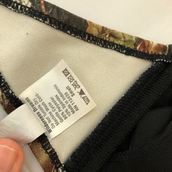 Wilderness Dreams Camouflage Bikini Top Size Small - Picture 4 of 4